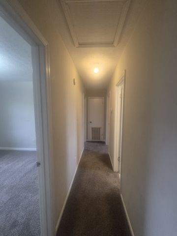 140 New Gritton Ave, Oak Grove, KY 42262