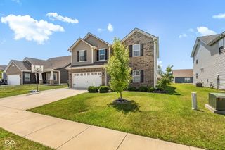 468 Tracewood Bend, Greenfield, IN 46140