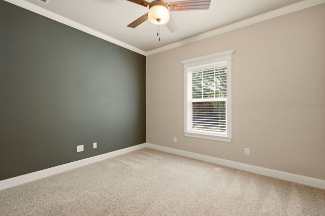 321 W Jefferson Street, Van Alstyne, TX 75495