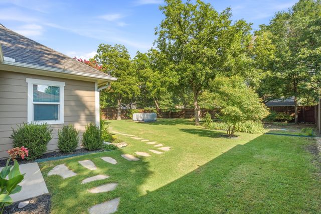 321 W Jefferson Street, Van Alstyne, TX 75495
