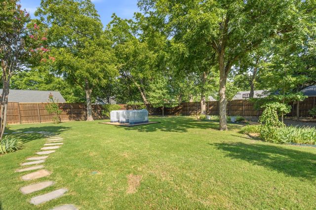 321 W Jefferson Street, Van Alstyne, TX 75495