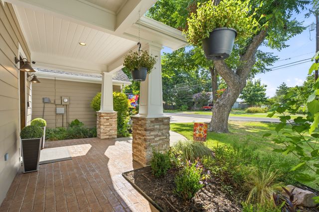 321 W Jefferson Street, Van Alstyne, TX 75495