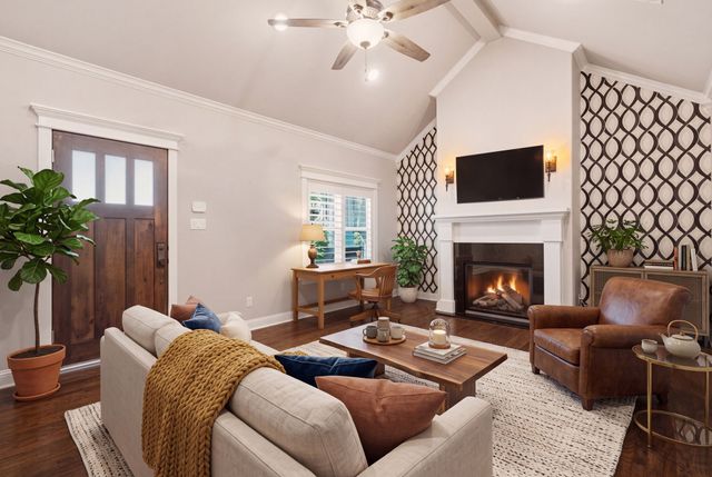 321 W Jefferson Street, Van Alstyne, TX 75495