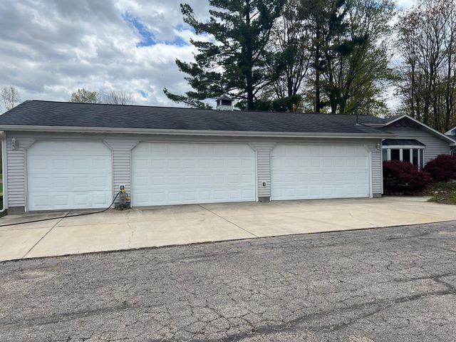 21403 Swan Creek Road, Merrill, MI 48637