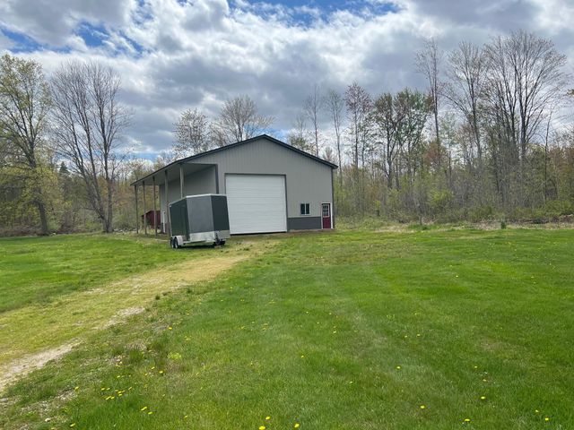 21403 Swan Creek Road, Merrill, MI 48637