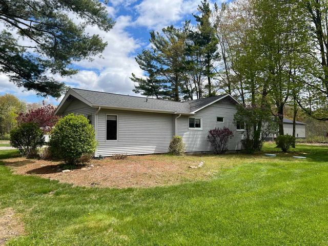 21403 Swan Creek Road, Merrill, MI 48637