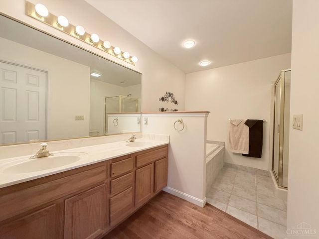 60 Horizon Drive, Hamilton, OH 45013