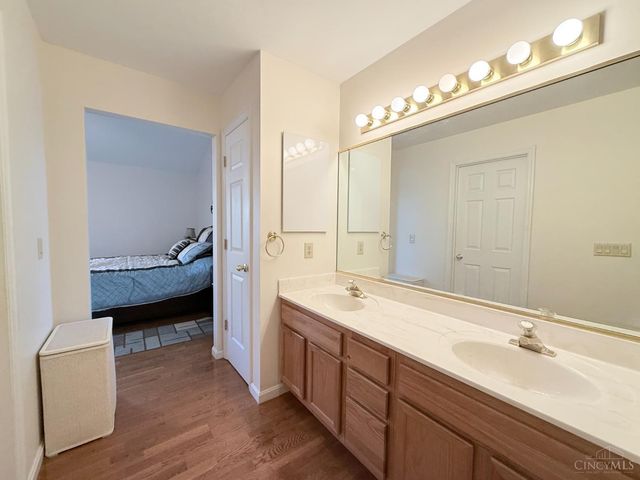 60 Horizon Drive, Hamilton, OH 45013