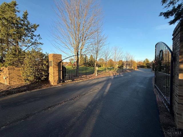 60 Horizon Drive, Hamilton, OH 45013