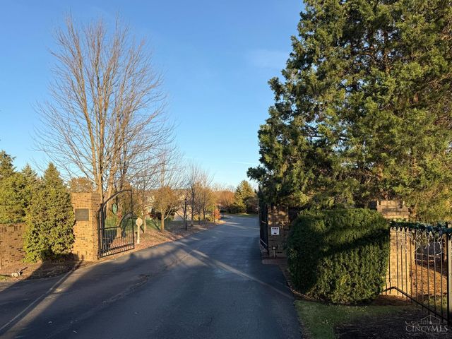 60 Horizon Drive, Hamilton, OH 45013