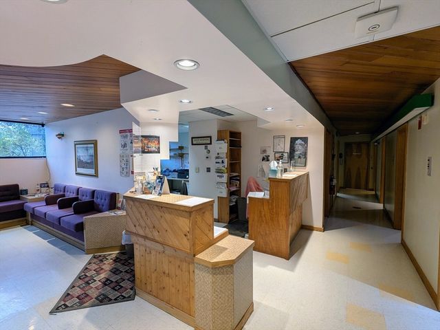 830 Main St 1, Melrose, MA 02176