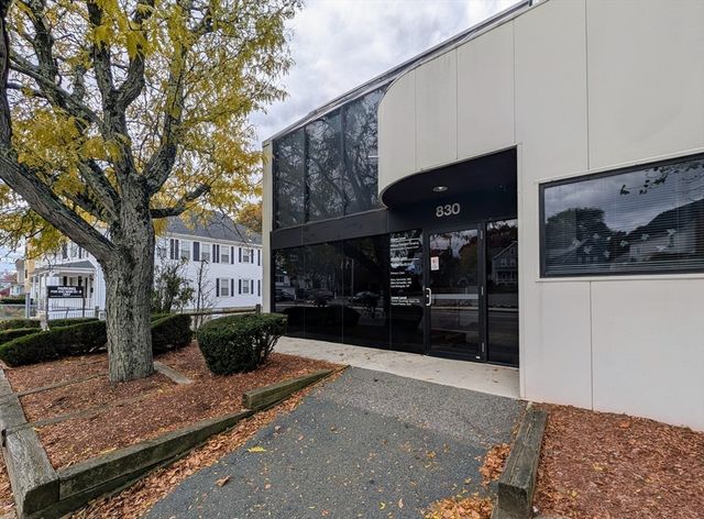 830 Main St 1, Melrose, MA 02176