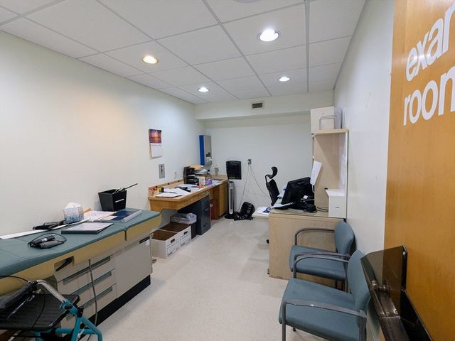 830 Main St 1, Melrose, MA 02176