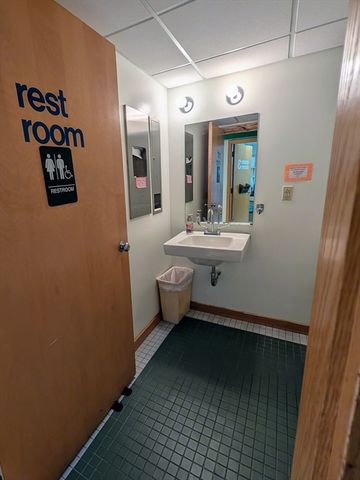 830 Main St 1, Melrose, MA 02176