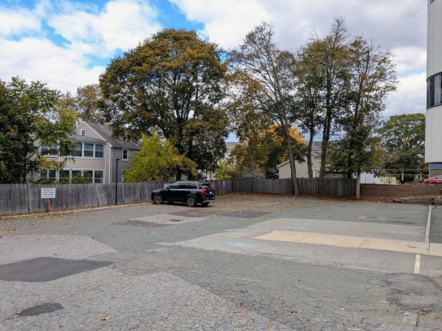 830 Main St 1, Melrose, MA 02176