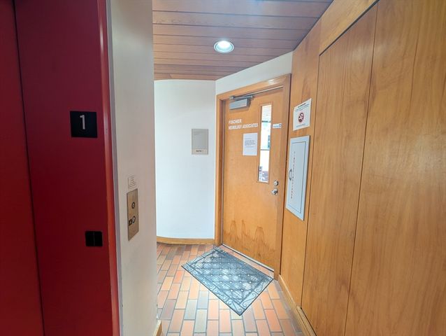 830 Main St 1, Melrose, MA 02176