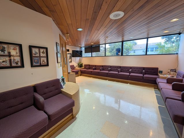 830 Main St 1, Melrose, MA 02176