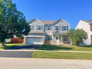 862 Chesapeake Trail, Round Lake Heights, IL 60073