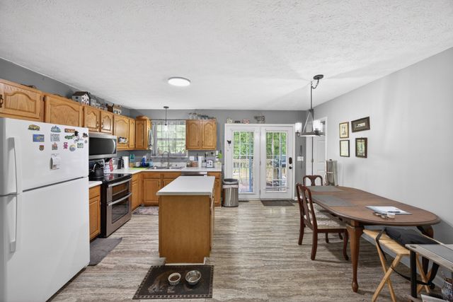 1943 Birch Cir, Cookeville, TN 38501