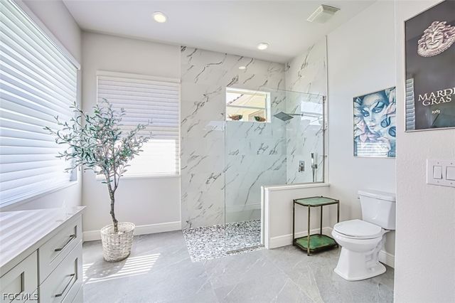 8460 Belle Meade DR, Fort Myers, FL 33908