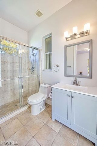 8460 Belle Meade DR, Fort Myers, FL 33908