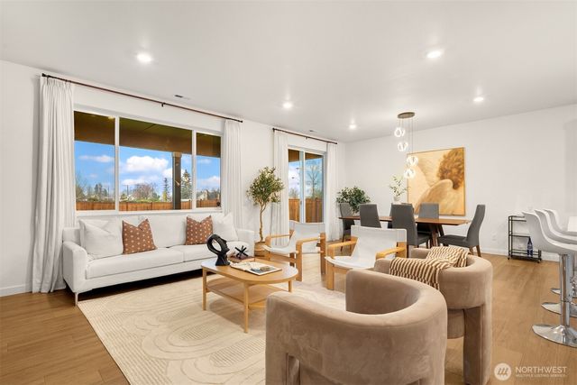 3566 Edith Avenue, Enumclaw, WA 98022