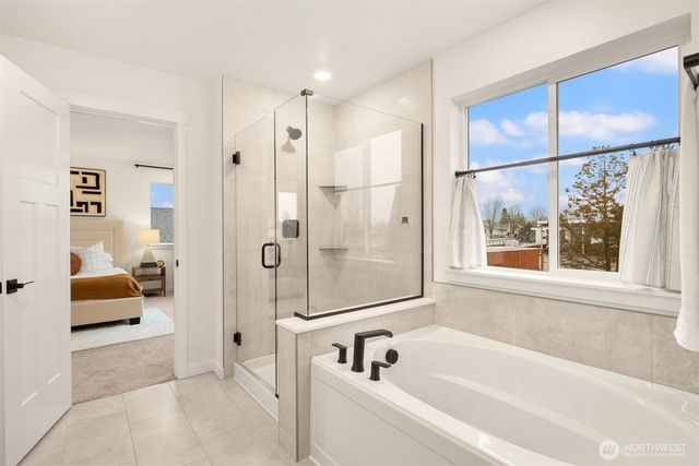 3566 Edith Avenue, Enumclaw, WA 98022