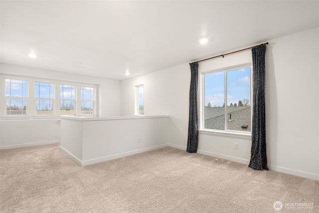 3566 Edith Avenue, Enumclaw, WA 98022