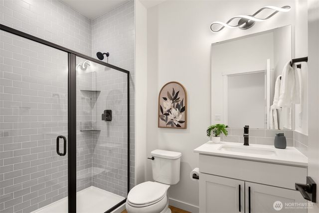 3566 Edith Avenue, Enumclaw, WA 98022