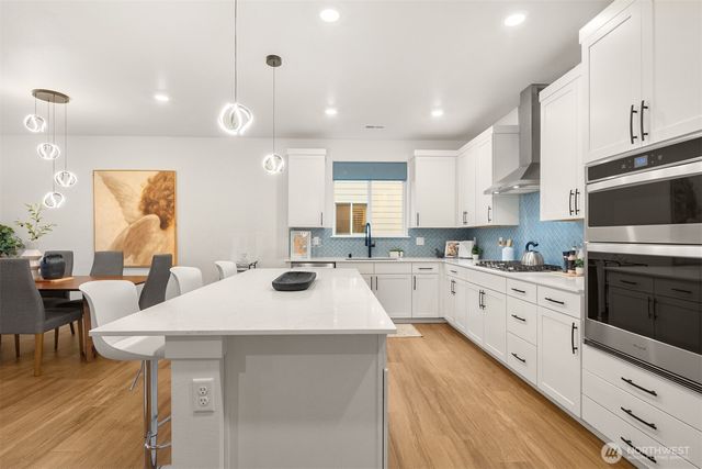 3566 Edith Avenue, Enumclaw, WA 98022