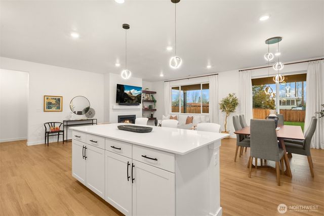 3566 Edith Avenue, Enumclaw, WA 98022