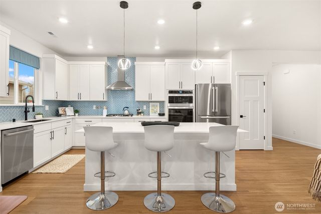 3566 Edith Avenue, Enumclaw, WA 98022