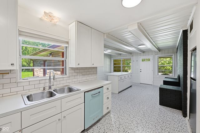 4701 Kessler Boulevard East Drive, Indianapolis, IN 46220