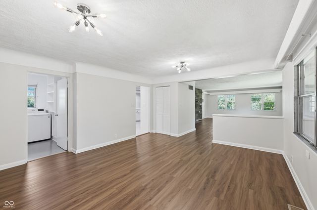 4701 Kessler Boulevard East Drive, Indianapolis, IN 46220