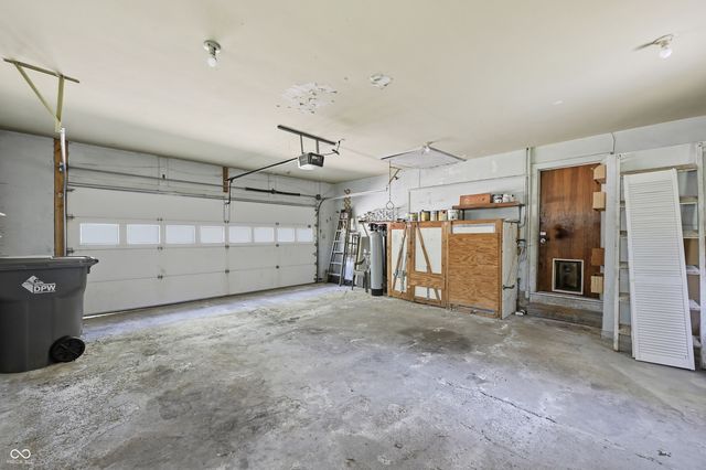 4701 Kessler Boulevard East Drive, Indianapolis, IN 46220