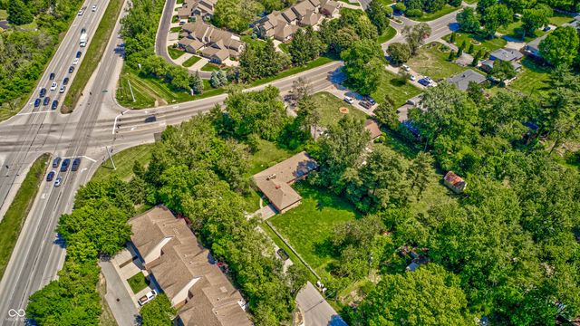 4701 Kessler Boulevard East Drive, Indianapolis, IN 46220