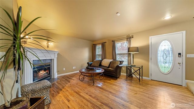 1160 SE Sentry Drive, College Place, WA 99324