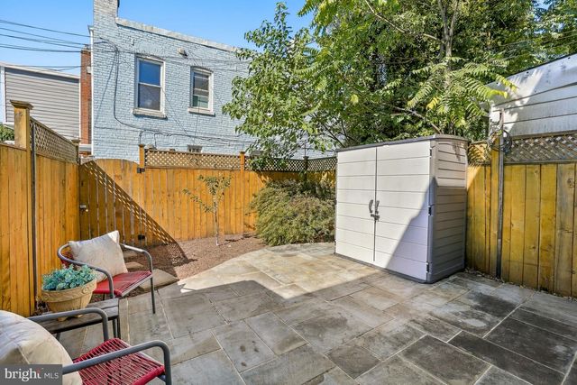 203 17TH ST SE, Washington, DC 20003