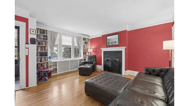 46 SLOCUM Crescent, New York City, NY 11375
