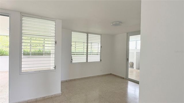 4-3 PASEO DE LA ALHAMBRA, Guaynabo, PR 00966