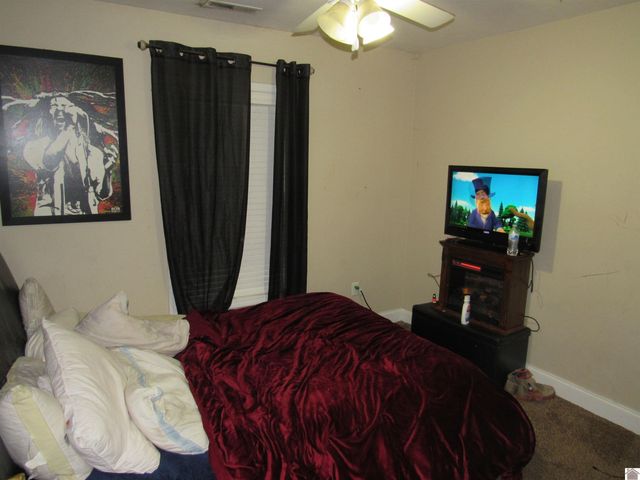 1109 Monroe St, Paducah, KY 42003