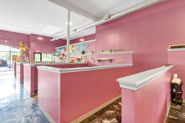 1540 Carlemont Drive F, Crystal Lake, IL 60014