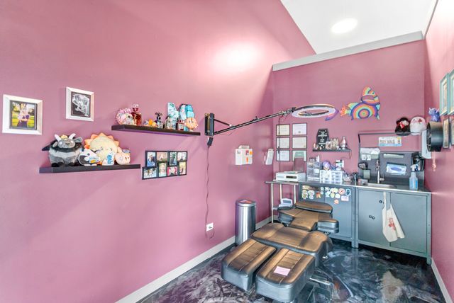 1540 Carlemont Drive F, Crystal Lake, IL 60014