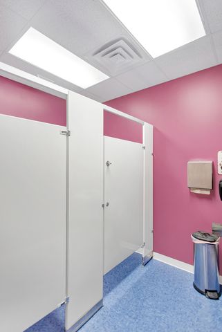 1540 Carlemont Drive F, Crystal Lake, IL 60014