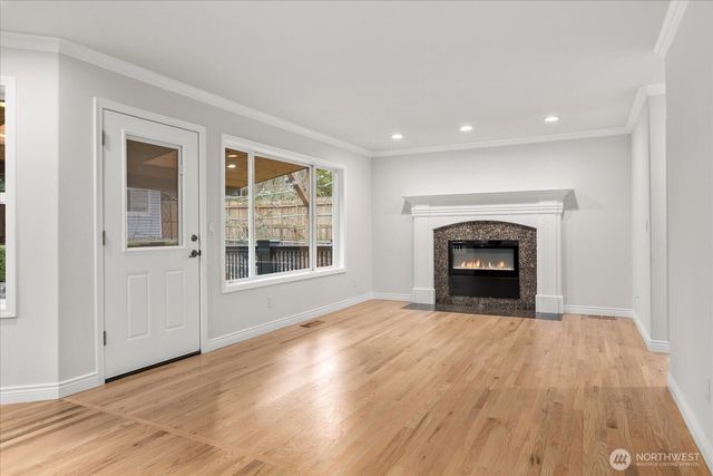 2119 S 371st Street, Federal Way, WA 98003