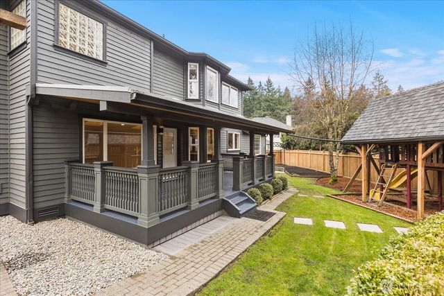 2119 S 371st Street, Federal Way, WA 98003