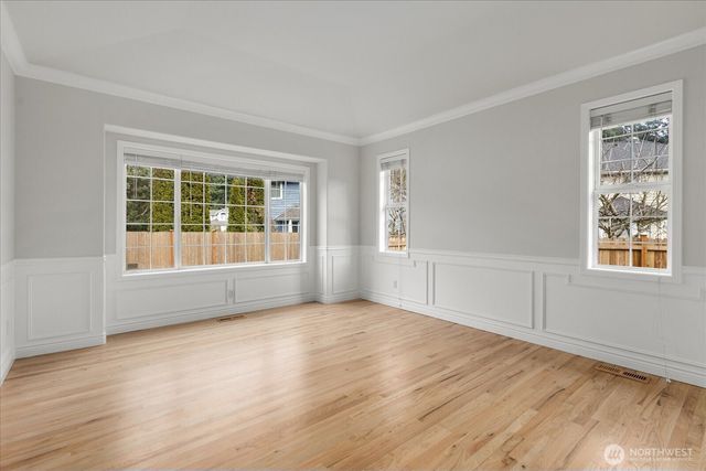 2119 S 371st Street, Federal Way, WA 98003