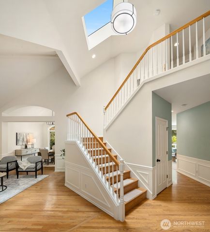 24416 SE 4th Place, Sammamish, WA 98074