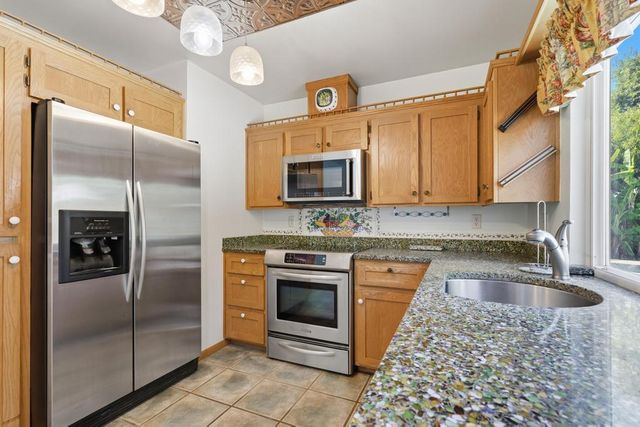 7940 Summerplace Dr, Citrus Heights, CA 95621