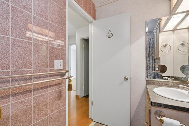 7940 Summerplace Dr, Citrus Heights, CA 95621